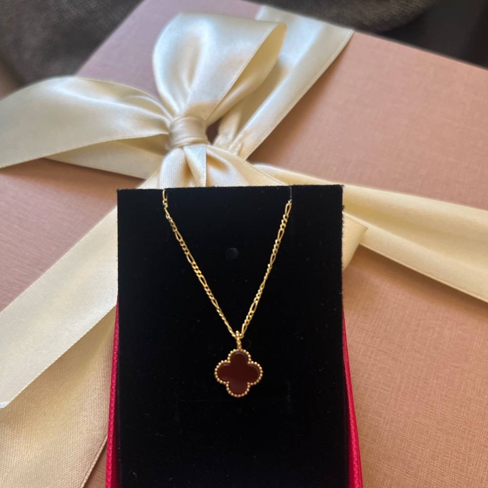 18K Saudi Gold
